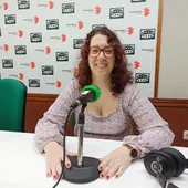 Sara Martínez, en los estudios de Onda Cero Ciudad Real Sara Martínez, en los estudios de Onda Cero Ciudad Real