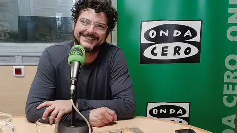 La torrija elaborada por Iván Plademunt con hornazo alcalaíno gana el IV Concurso de la Mejor Torrija Tradicional de la Asociación de Cocineros y Reposteros de la Comunidad de Madrid Iván Plademunt, cocinero y propietario de "Plademunt. El restaurante Imaginario" en Onda Cero Alcalá de Henares