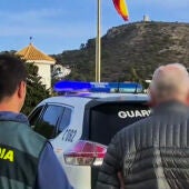 El fugitivo austriaco es escoltado por la Guardia Civil