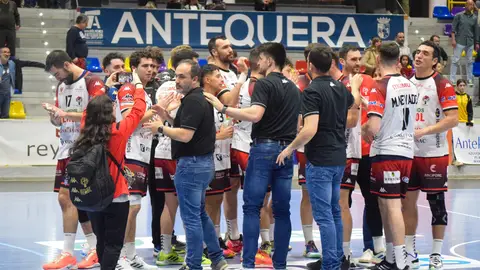 El Nava sufre para pasar ronda frente al Antequera Balonmano Nava