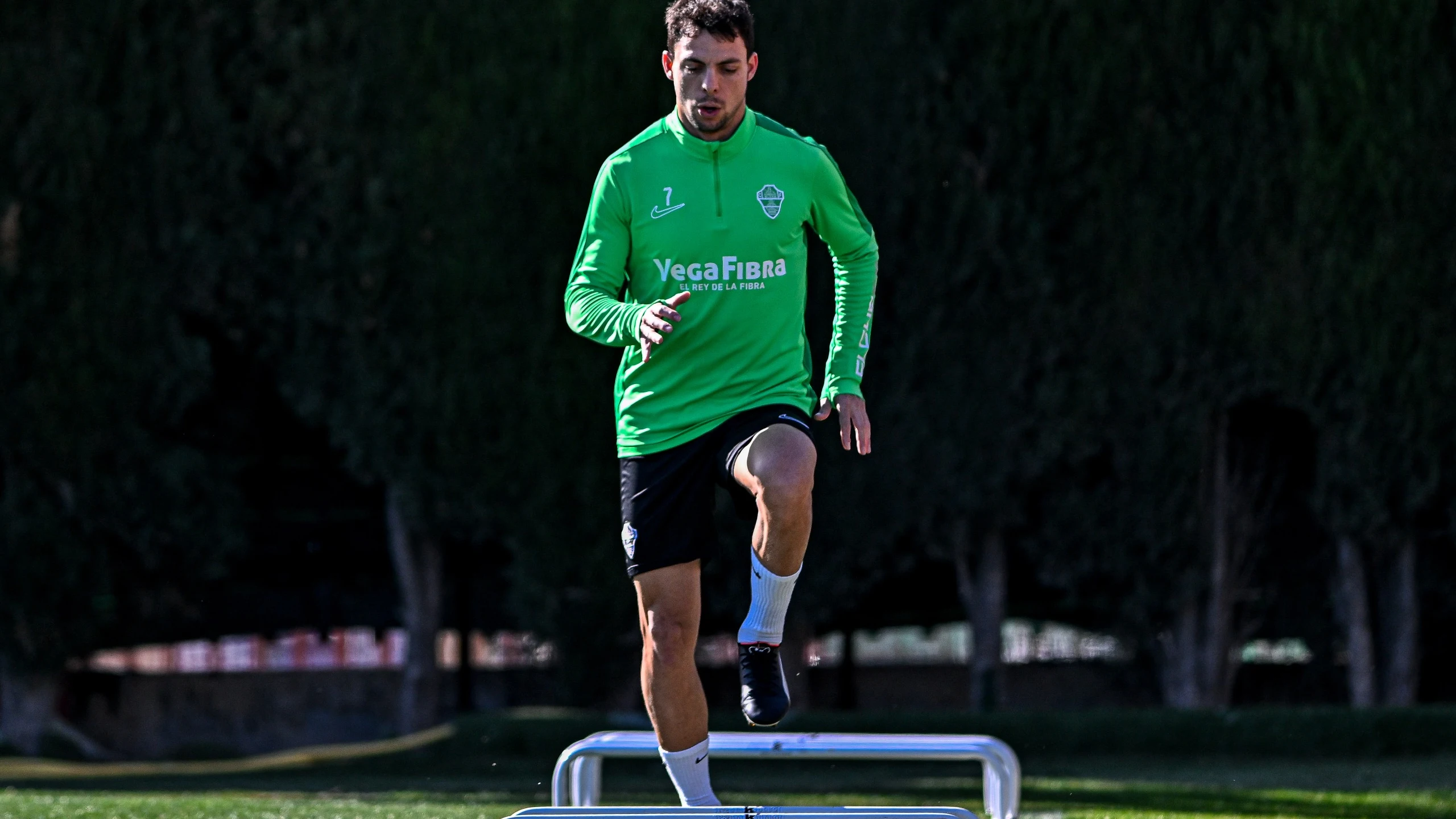 &Oacute;scar Plano acorta los plazos para volver a jugar con el Elche