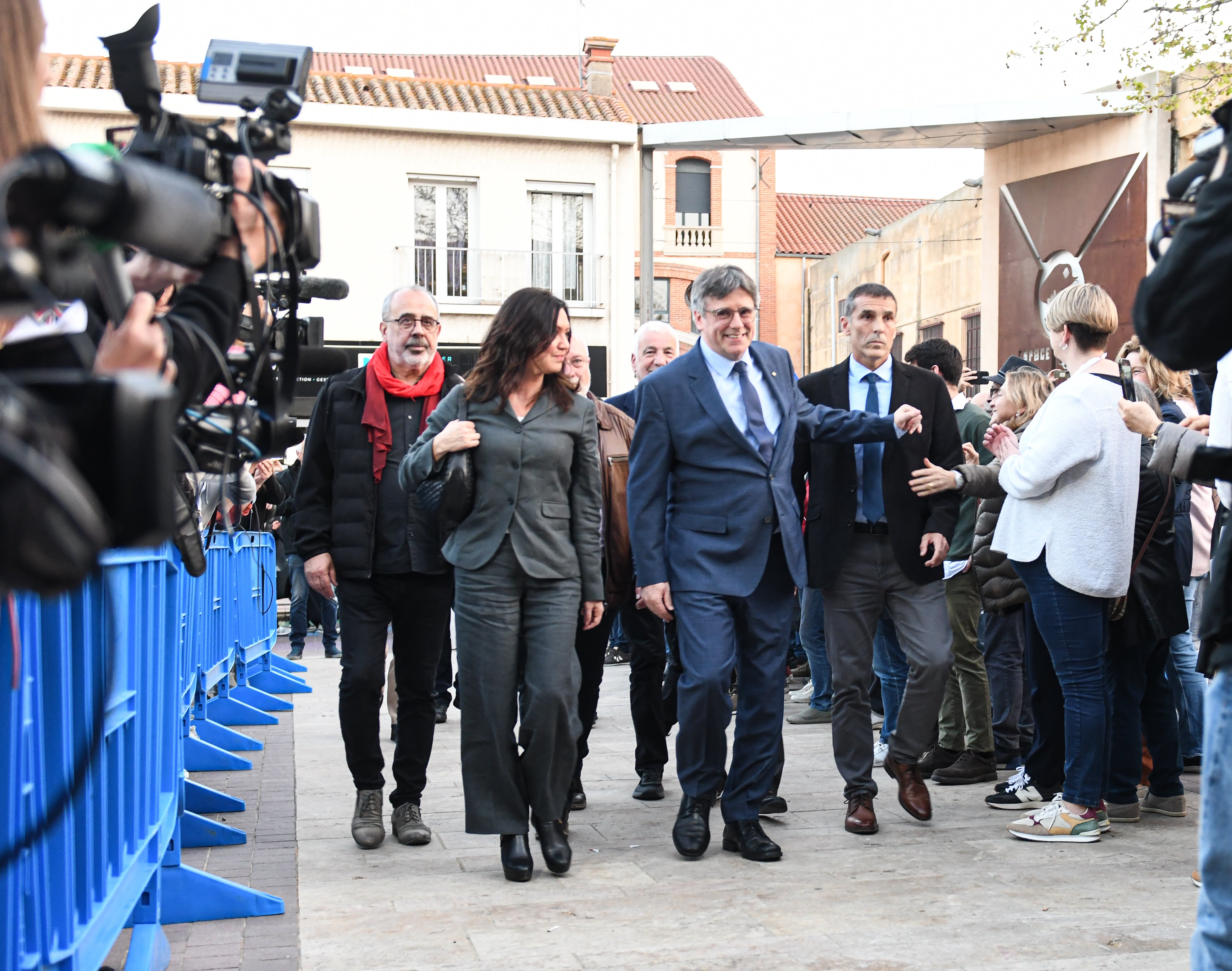 Por qué Puigdemont ha anunciado su candidatura desde Elna, en Francia Por qué Puigdemont ha anunciado su candidatura desde Elna, en Francia