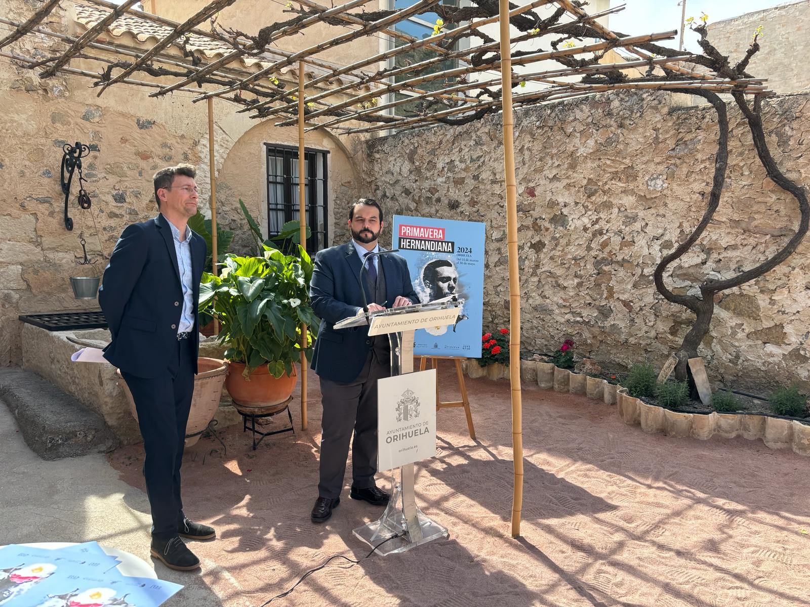 Orihuela presenta la programación de la Primavera Hernandiana Orihuela presenta la programación de la Primavera Hernandiana
