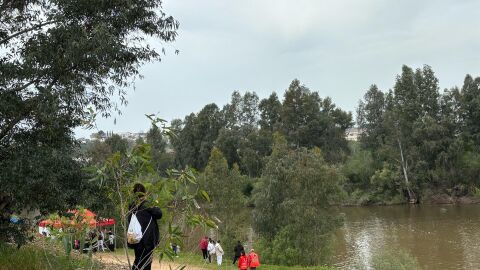 La familia del menor desaparecido en el r&iacute;o Guadiana pide m&aacute;s recursos para encontrarlo.