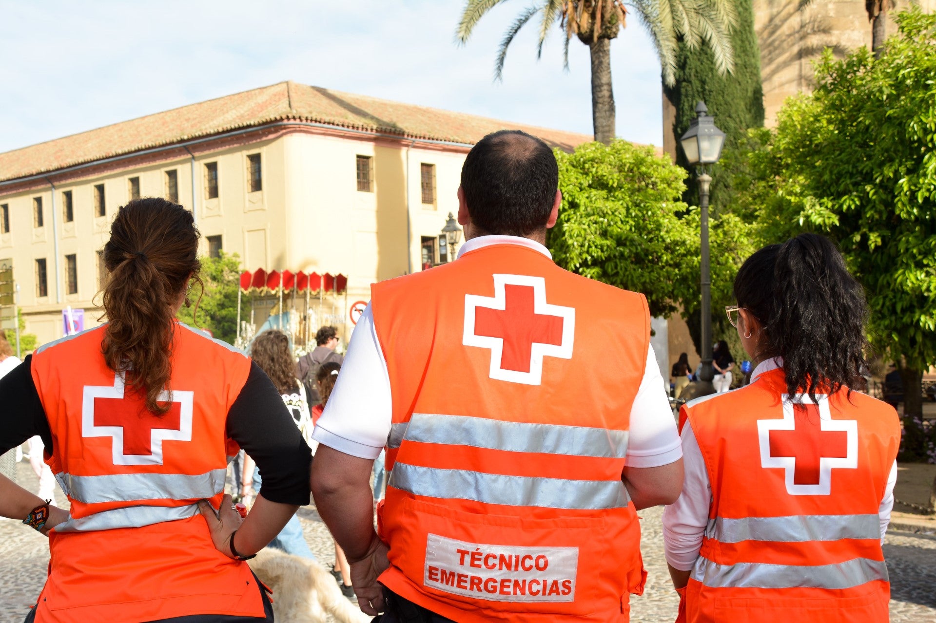 50 Personas, 4 ambulancias y 3 carpas de Cruz Roja integran el dispositivo de Semana Santa 50 Personas, 4 ambulancias y 3 carpas de Cruz Roja integran el dispositivo de Semana Santa
