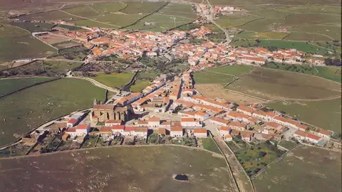 Santiago del Campo celebra este sábado su IX Feria Agroalimentaria con un amplio abanico de actividades Santiago del Campo celebra este sábado su IX Feria Agroalimentaria con un amplio abanico de actividades