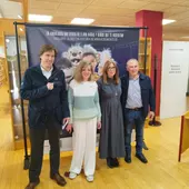 Instantes de la presentación en una de las bibliotecas de Cádiz Instantes de la presentación en una de las bibliotecas de Cádiz