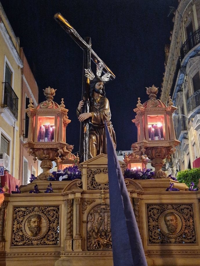 Semana Santa Sevilla 2024: Horarios, procesiones y recorridos del Viernes de Dolores Semana Santa Sevilla 2024: Horarios, procesiones y recorridos del Viernes de Dolores