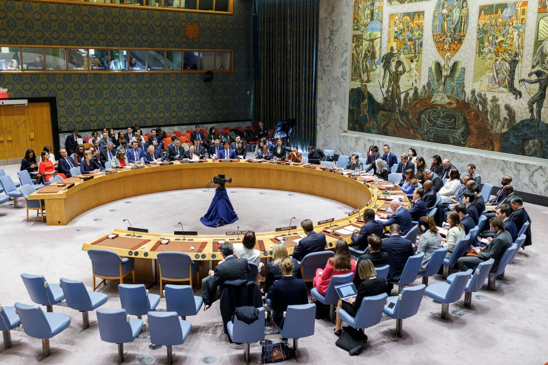 El Consejo de Seguridad de la ONU pide por primera vez "un alto al fuego inmediato" en Gaza El Consejo de Seguridad de la ONU pide por primera vez "un alto al fuego inmediato" en Gaza
