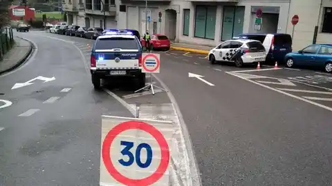 La Policía Local de Ames busca al autor del atropello de un menor de 13 años la madrugada del domingo en Bertamiráns La Policía Local de Ames busca al autor del atropello de un menor de 13 años la madrugada del domingo en Bertamiráns