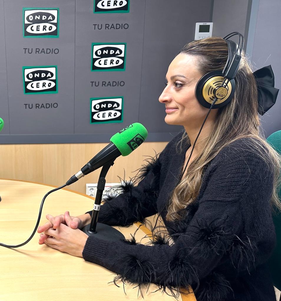 Los niños y niñas deben acudir a revisiones periódicas desde que les salen los dientes de leche Los niños y niñas deben acudir a revisiones periódicas desde que les salen los dientes de leche