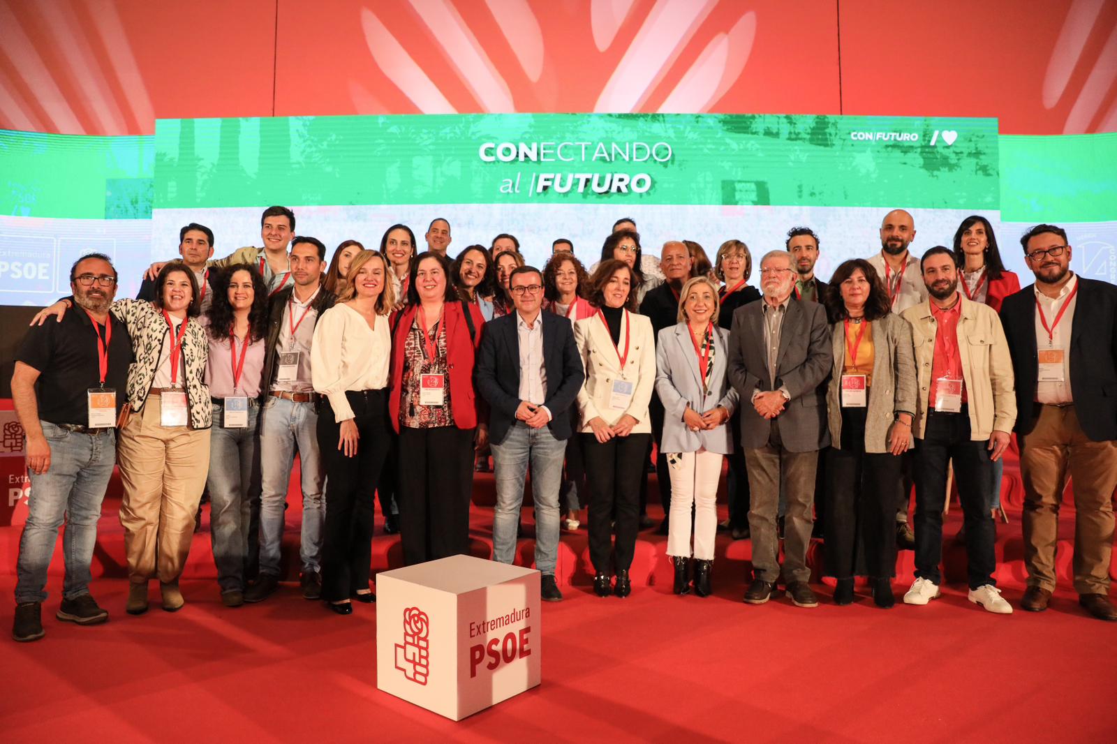 García Bernal y Eva Pérez encabezan la nueva comisión ejecutiva del PSOE de Gallardo García Bernal y Eva Pérez encabezan la nueva comisión ejecutiva del PSOE de Gallardo