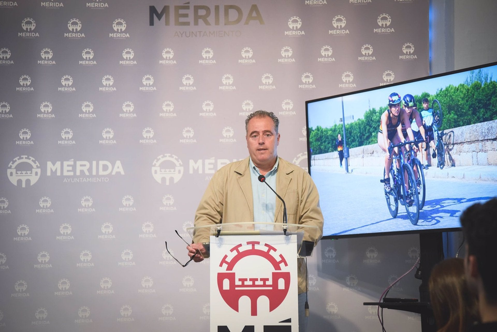 El Ayuntamiento de Mérida destina 70.000 euros a las ayudas al deporte emeritense El Ayuntamiento de Mérida destina 70.000 euros a las ayudas al deporte emeritense