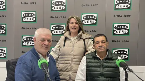 Antoine Ferrer, Jeroni Llorca y Ainoa Lloret nos presentan el Mediterráneo como un gran espacio para disfrutar del deporte. Antoine Ferrer, Jeroni Llorca y Ainoa Lloret nos presentan el Mediterráneo como un gran espacio para disfrutar del deporte.