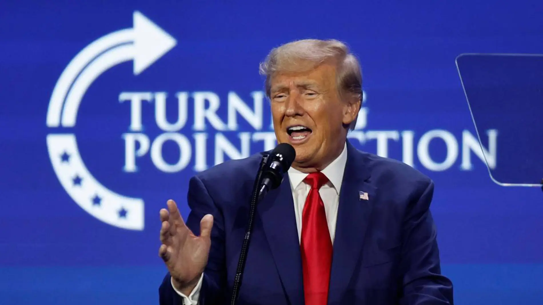Donald Trump durante la conferencia Turning Point Action