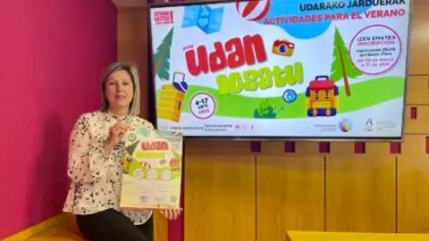 Sonia Díaz de Corcuera , concejal de Cultura y Educación Sonia Díaz de Corcuera , concejal de Cultura y Educación