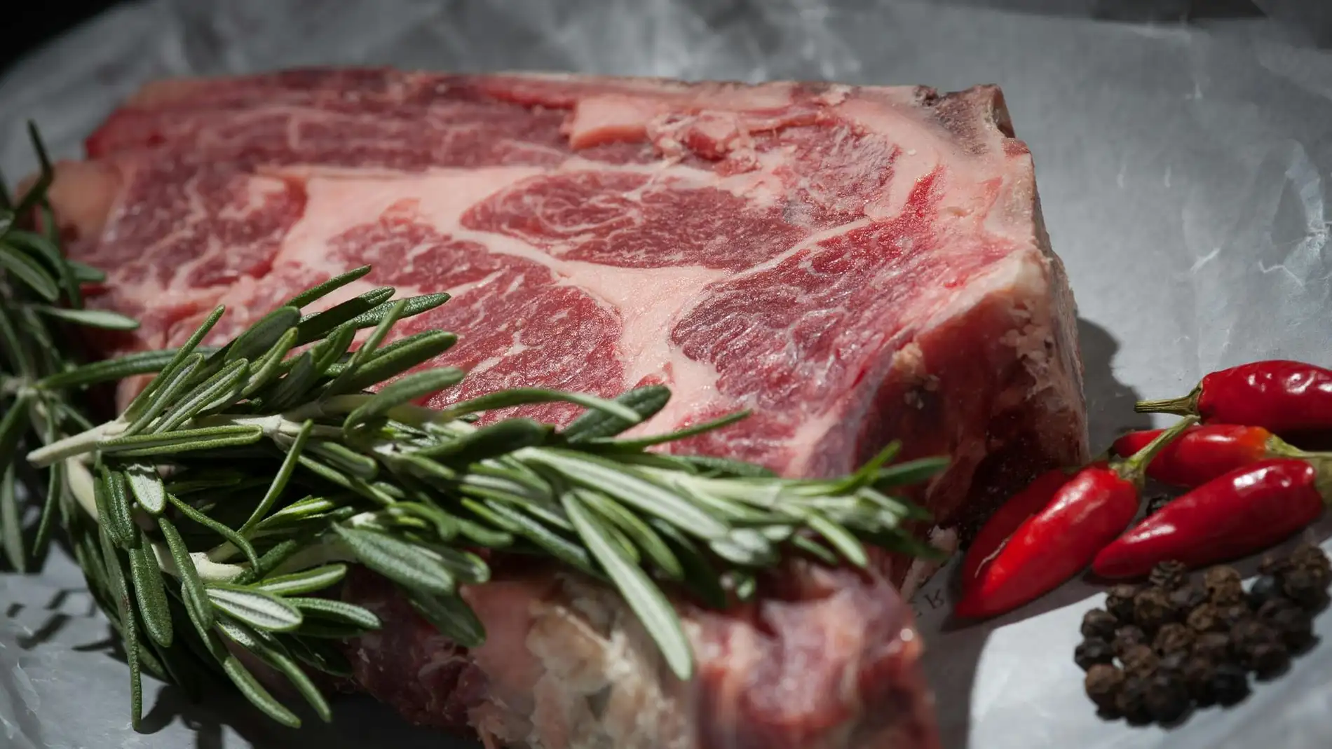 Por qué no se puede comer carne roja en Semana Santa