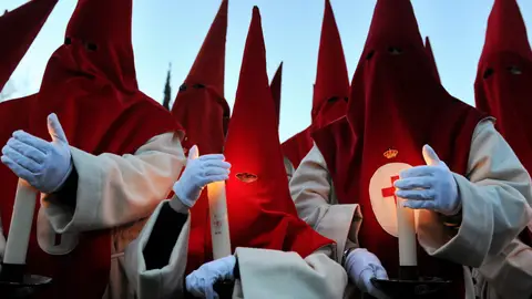 Penitentes de la Cofradía del Silencio en la Semana Santa de Zamora en 2010 Penitentes de la Cofradía del Silencio en la Semana Santa de Zamora en 2010