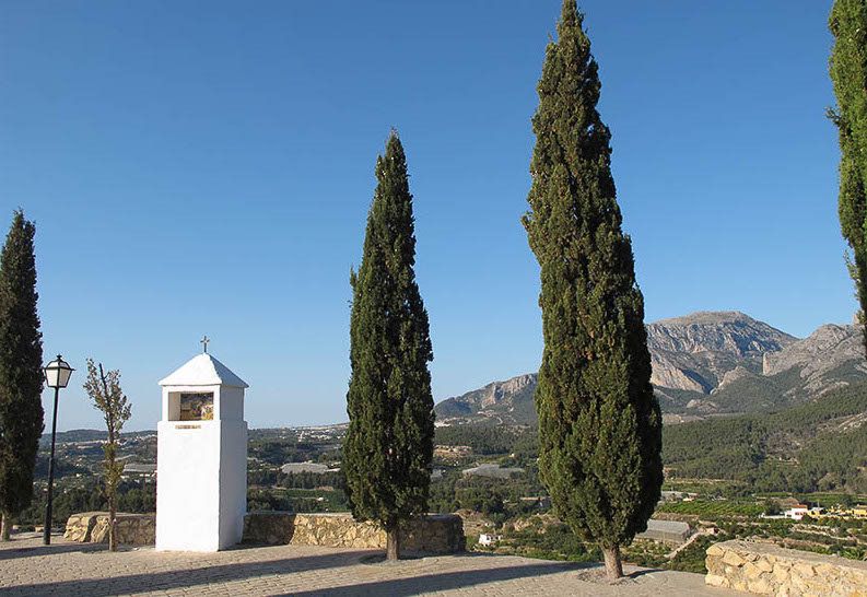 Callosa d'En Sarrià iniciará la mejora de la zona del Calvario después de Semana Santa Callosa d'En Sarrià iniciará la mejora de la zona del Calvario después de Semana Santa