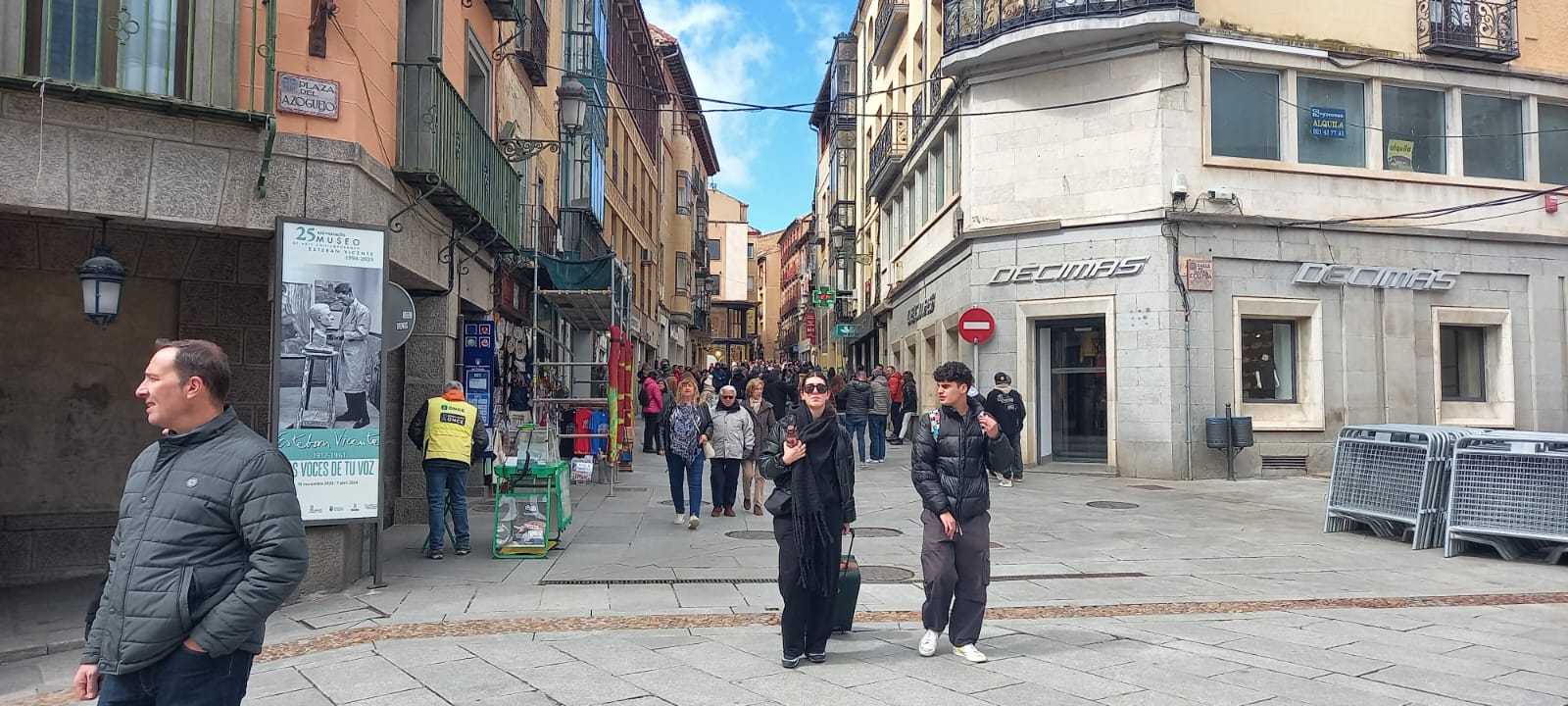 Cofrades y Hosteleros pendientes del tiempo para los próximos días Cofrades y Hosteleros pendientes del tiempo para los próximos días