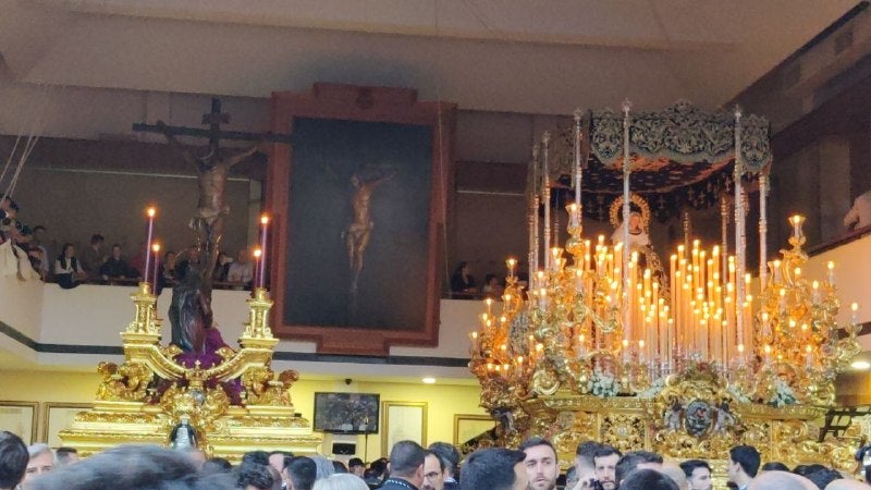 Al compás de 'El novio de la muerte' ha salido la Congregación de Mena Al compás de 'El novio de la muerte' ha salido la Congregación de Mena