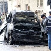 Imagen de archivo de un coche bomba tras un atentado en Alepo
