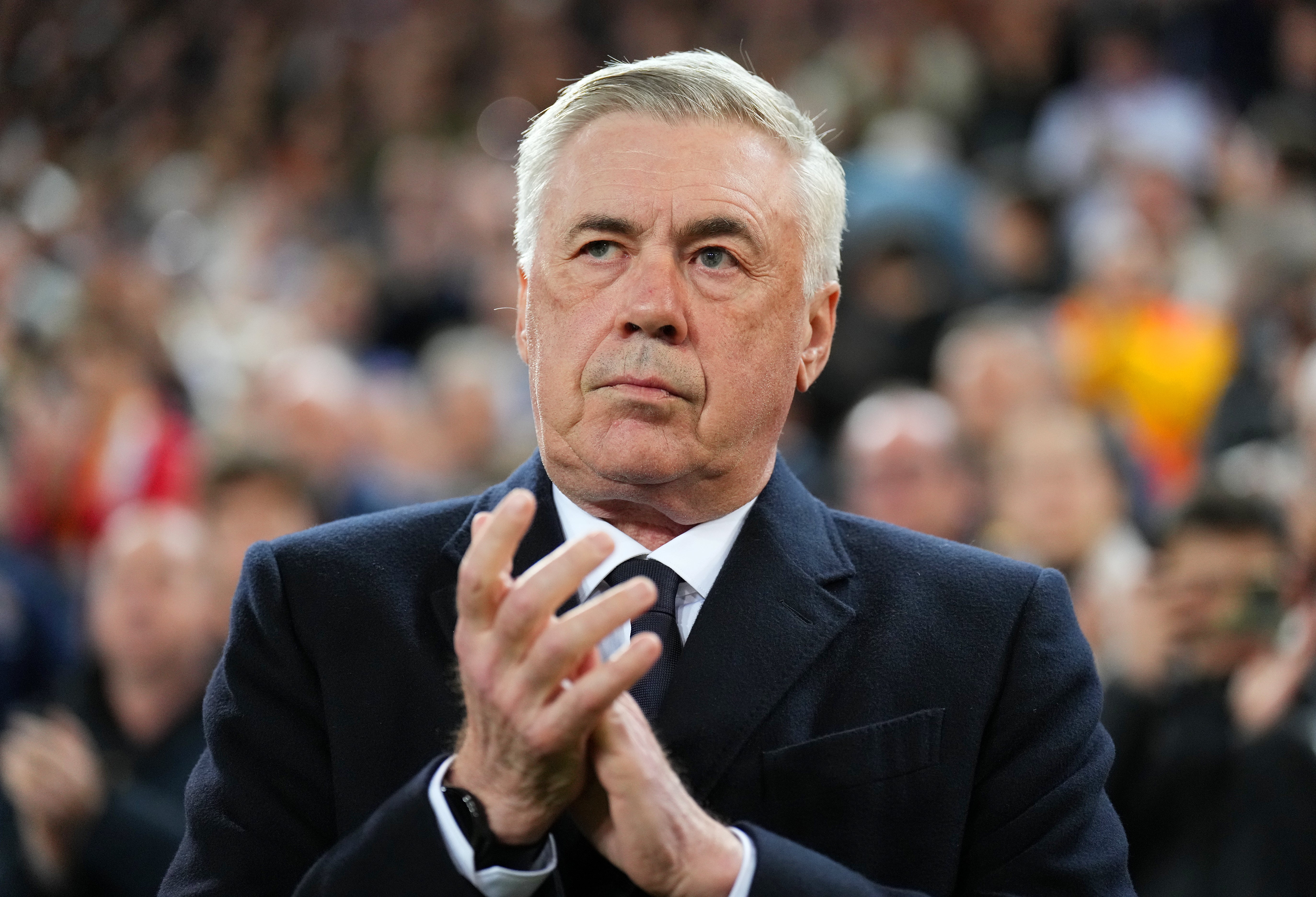 Ancelotti: "De Vinicius me preocupa que mañana no puede jugar" Ancelotti: "De Vinicius me preocupa que mañana no puede jugar"