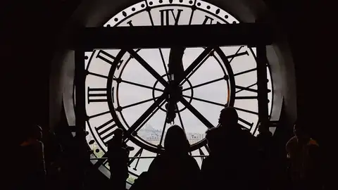 Imagen de archivo del reloj del Museo D'Orsay Imagen de archivo del reloj del Museo D'Orsay