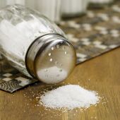 Así afecta el exceso de sal a nuestro organismo según la ciencia