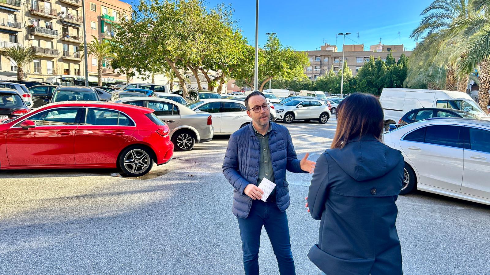 El PSOE de Elche reitera la idoneidad de promover un parking subterráneo en la parcela de Jayton El PSOE de Elche reitera la idoneidad de promover un parking subterráneo en la parcela de Jayton