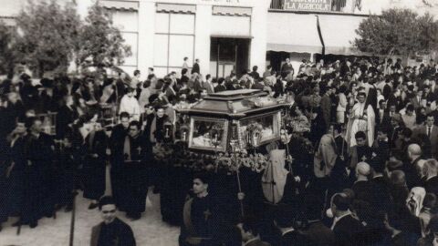 Foto hist&oacute;rica del Sepulcro en Alzira