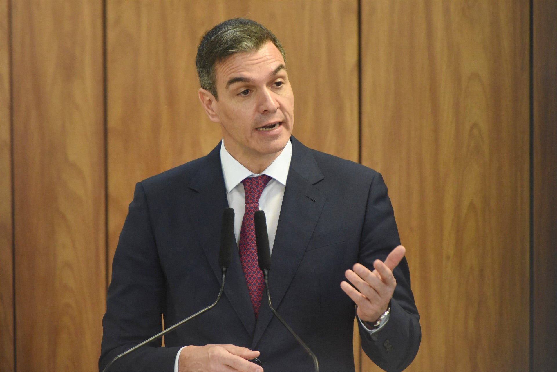 La brújula de la economía: ¿Es una solución el fin de las 'Golden Visa' para el problema de la vivienda? La brújula de la economía: ¿Es una solución el fin de las 'Golden Visa' para el problema de la vivienda?