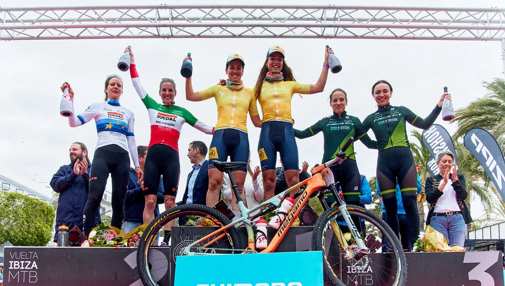 En categoría femenina han vencido Rosa Van Doorn y Janina Würst En categoría femenina han vencido Rosa Van Doorn y Janina Würst