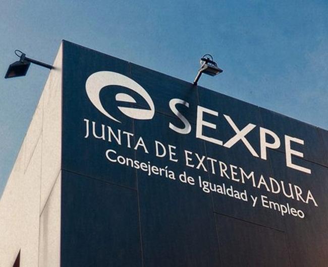 El paro baja en Extremadura en 1.364 personas en el mes de marzo respecto al mes anterior El paro baja en Extremadura en 1.364 personas en el mes de marzo respecto al mes anterior