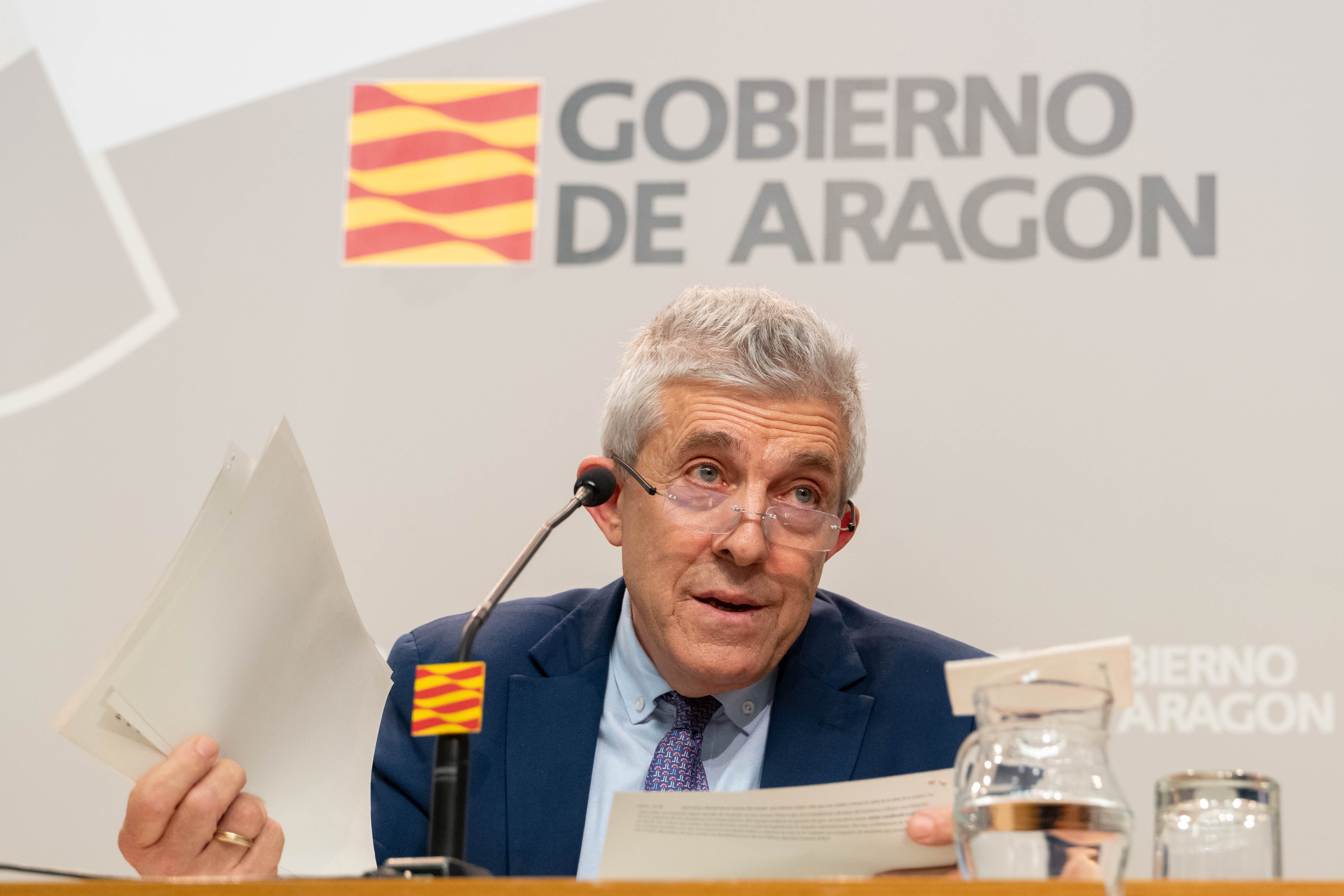 Samper pide a Moncloa que agilice las ayudas a los productores aragoneses Samper pide a Moncloa que agilice las ayudas a los productores aragoneses