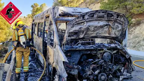 El vehículo ha quedado para chatarra El vehículo ha quedado para chatarra