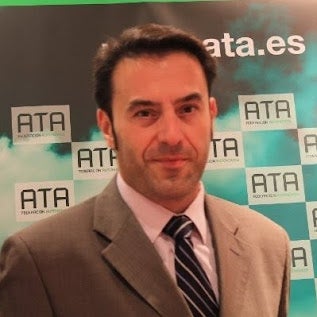 Miguel Ángel Rojas, delegado de los trabajadores autónomos en Granada, valora en Onda Cero la evolución de afiliados en la provincia Miguel Ángel Rojas, delegado de los trabajadores autónomos en Granada, valora en Onda Cero la evolución de afiliados en la provincia