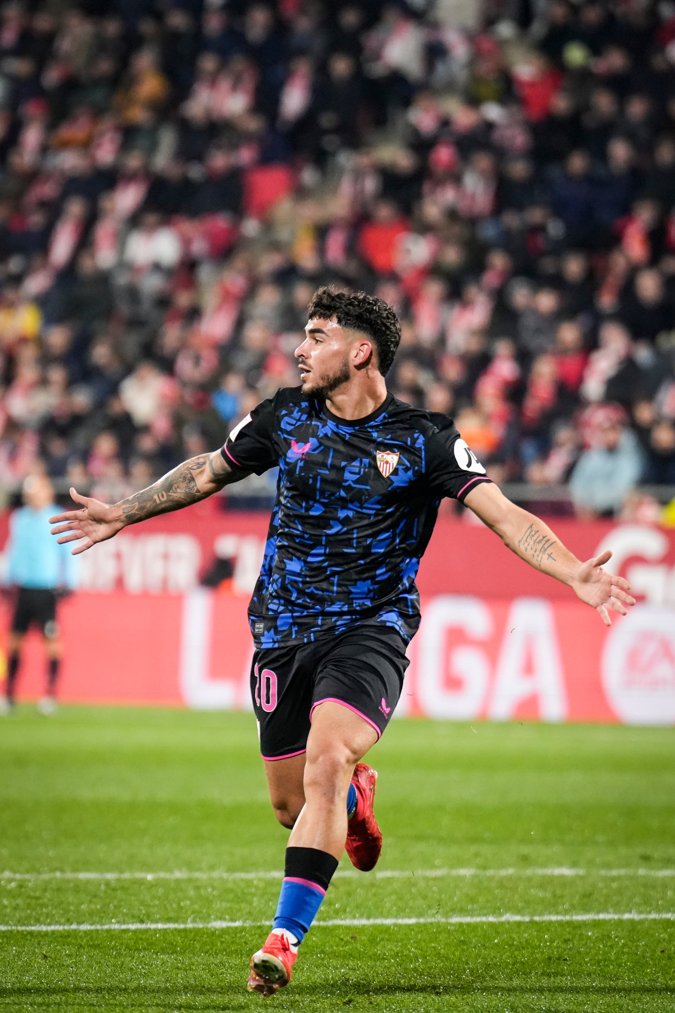 Isaac Romero: explosión, sequía y deseo de seguir en el Sevilla Isaac Romero: explosión, sequía y deseo de seguir en el Sevilla