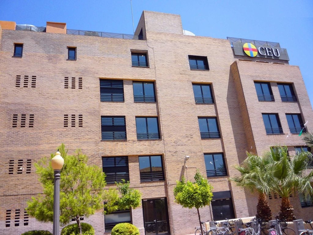 La Fisioterapia y el Síndrome Genitourinario post Menopaúsico en el CEU Cardenal Herrera de Elche La Fisioterapia y el Síndrome Genitourinario post Menopaúsico en el CEU Cardenal Herrera de Elche