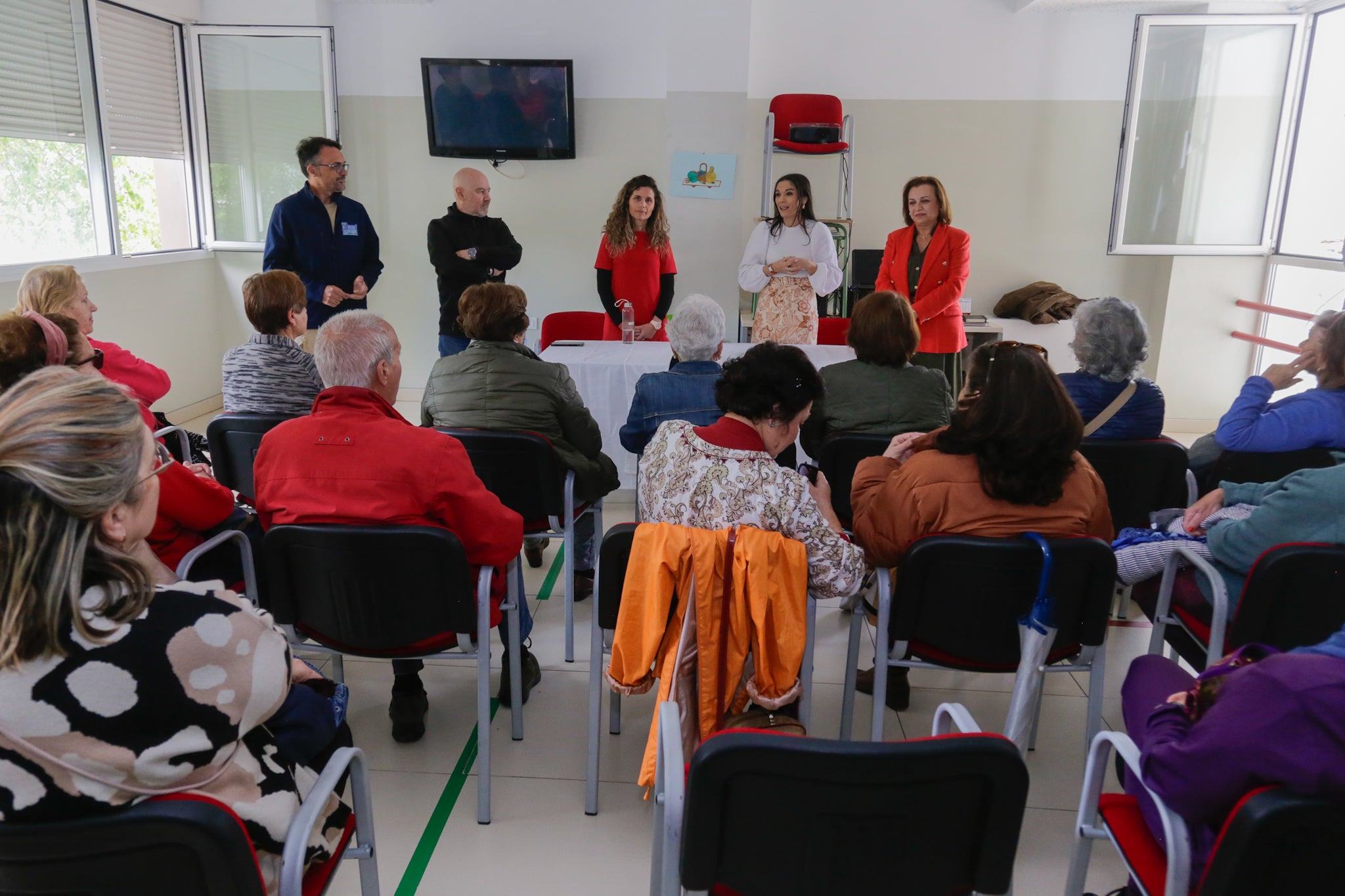 Los centros de mayores participan en el proyecto 'Aprendiendo y transmitiendo patrimonio e historia con la experiencia de tu vida' Los centros de mayores participan en el proyecto 'Aprendiendo y transmitiendo patrimonio e historia con la experiencia de tu vida'