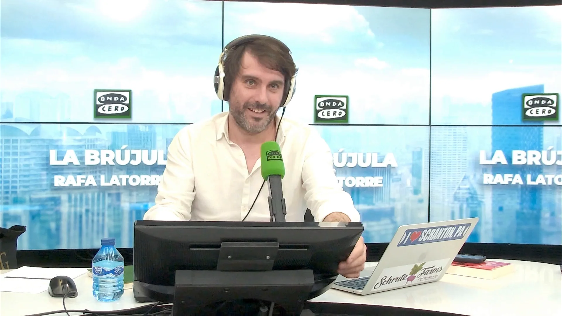 El monólogo de las ocho: "El Gobierno sigue sin contestar a una sola pregunta sobre Begoña Gómez" El monólogo de las ocho: "El Gobierno sigue sin contestar a una sola pregunta sobre Begoña Gómez"