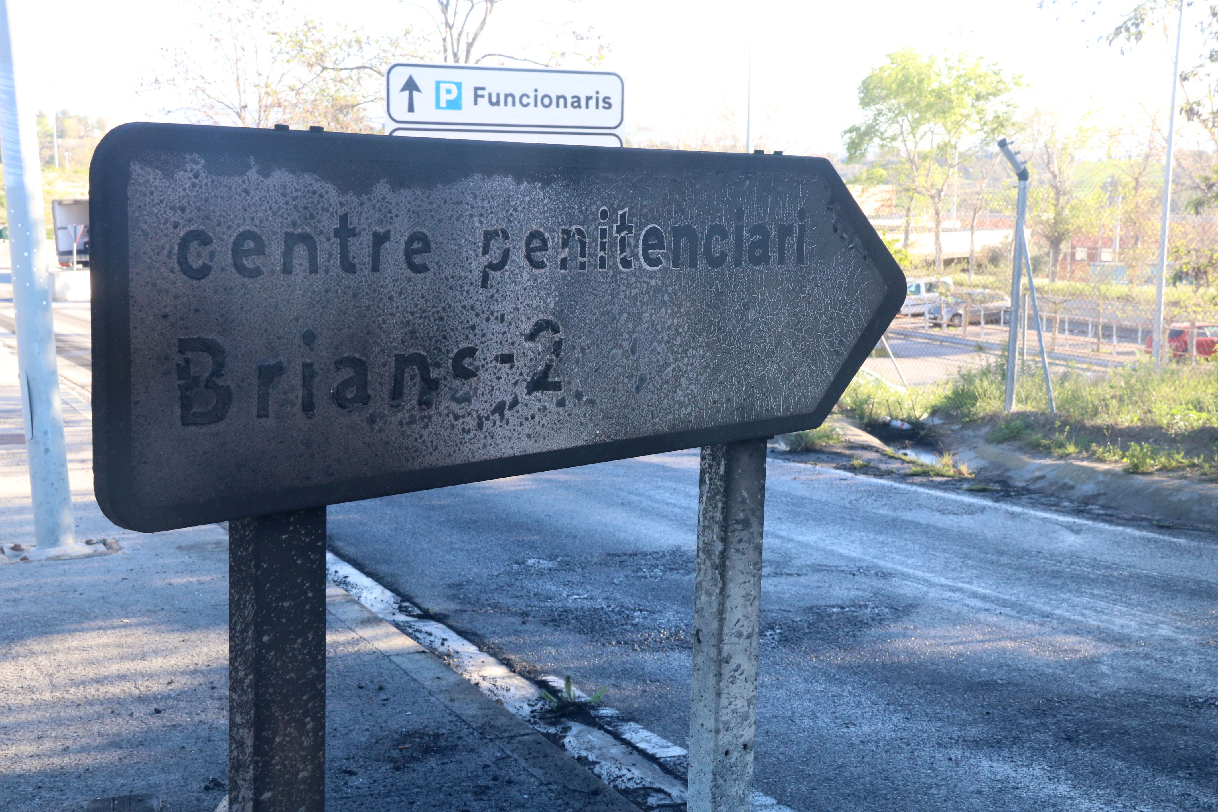 Els sindicats de presons UGT i CSIF abandonen la negociació amb Justícia Els sindicats de presons UGT i CSIF abandonen la negociació amb Justícia