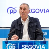 Los propietarios de los terrenos junto a la estación del AVE autorizan su uso como aparcamiento Los propietarios de los terrenos junto a la estación del AVE autorizan su uso como aparcamiento