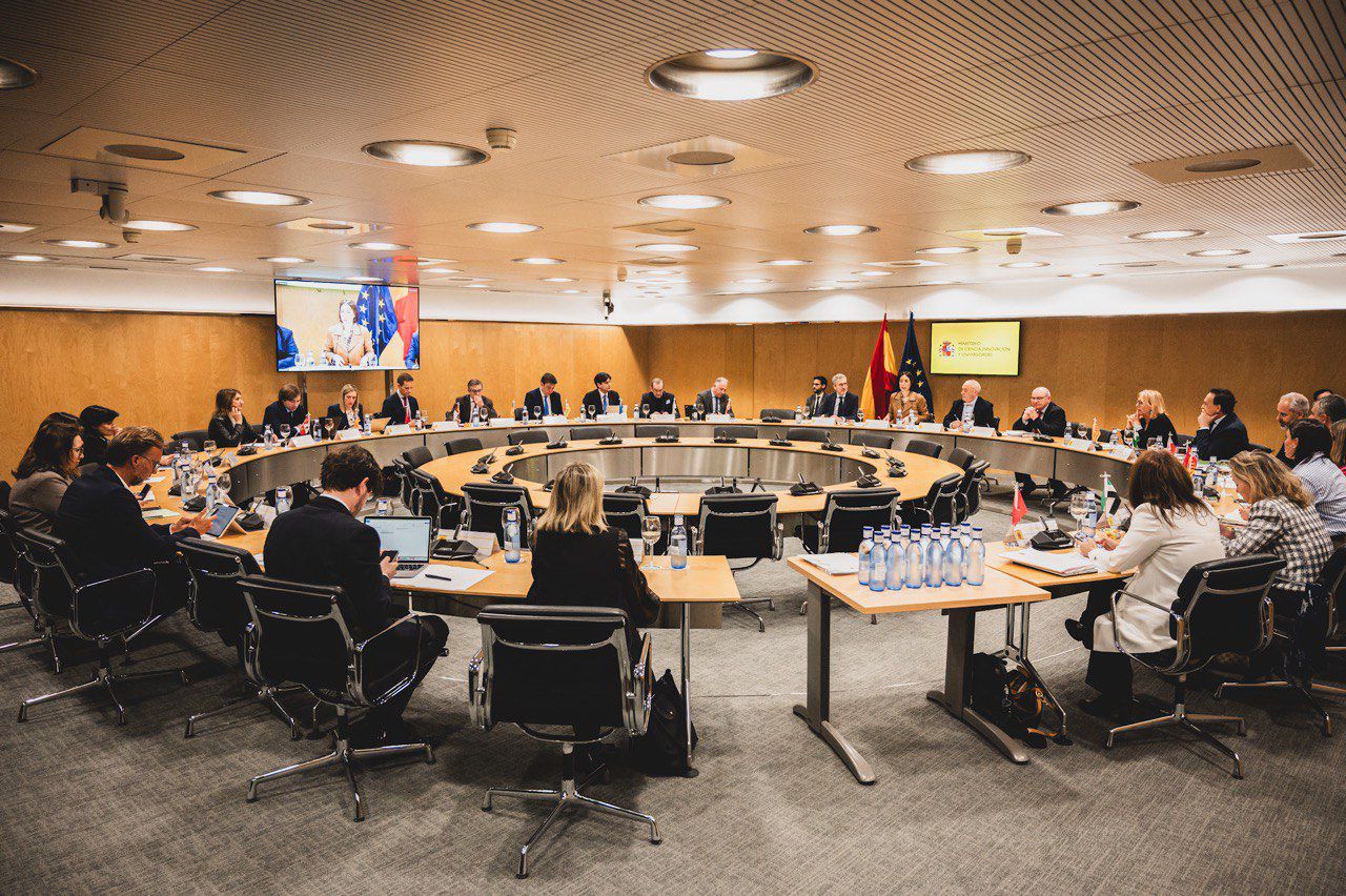 La presión de Extremadura y otras comunidades logra que el Ministerio aumente su propuesta de financiación de la LOSU La presión de Extremadura y otras comunidades logra que el Ministerio aumente su propuesta de financiación de la LOSU