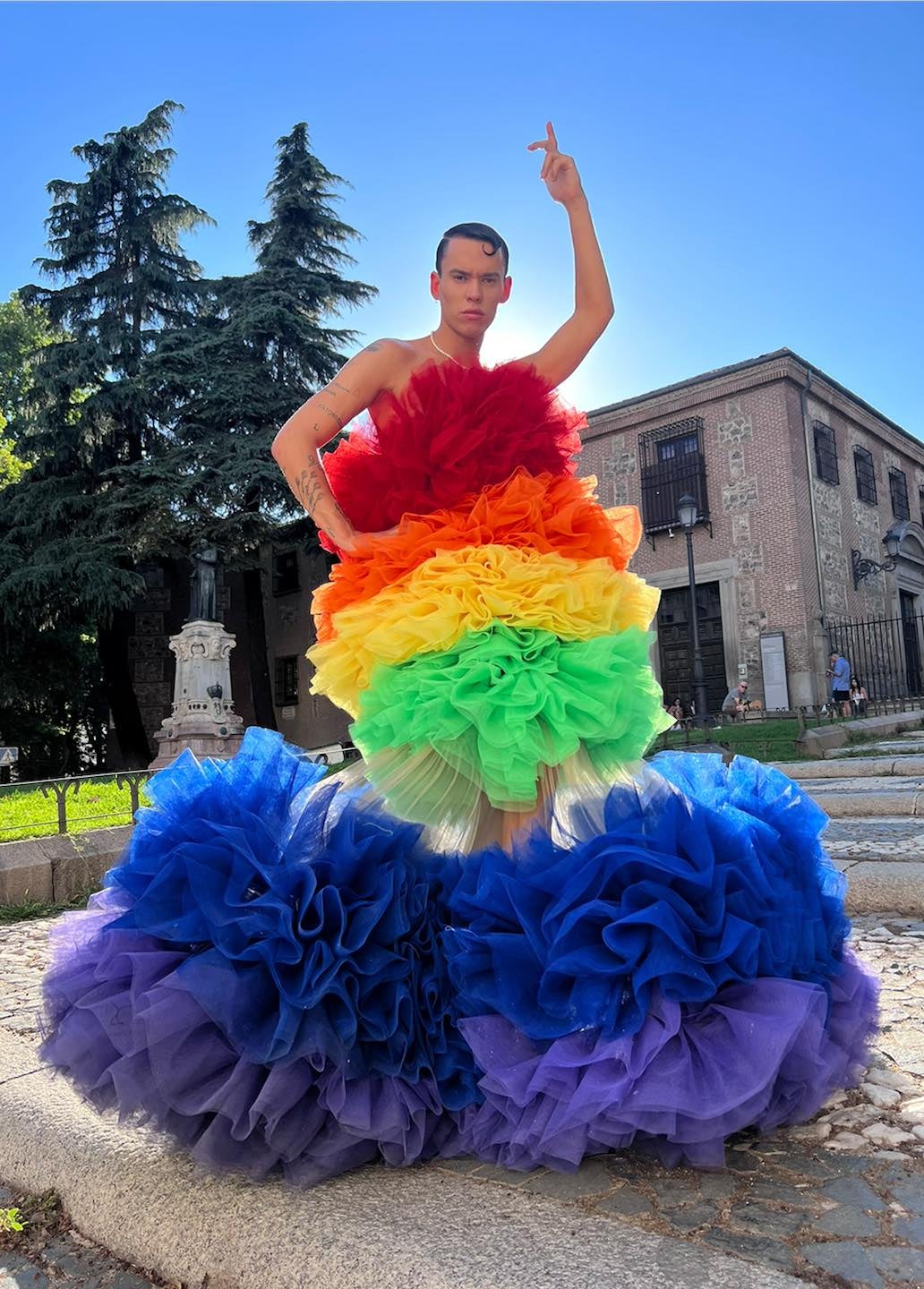 Cullera acoge un desfile benéfico a cargo del diseñador José Perea Cullera acoge un desfile benéfico a cargo del diseñador José Perea