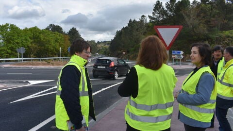A Xunta remata a nova rotonda na intersecci&oacute;n da estrada OU-540 coa autov&iacute;a A-52