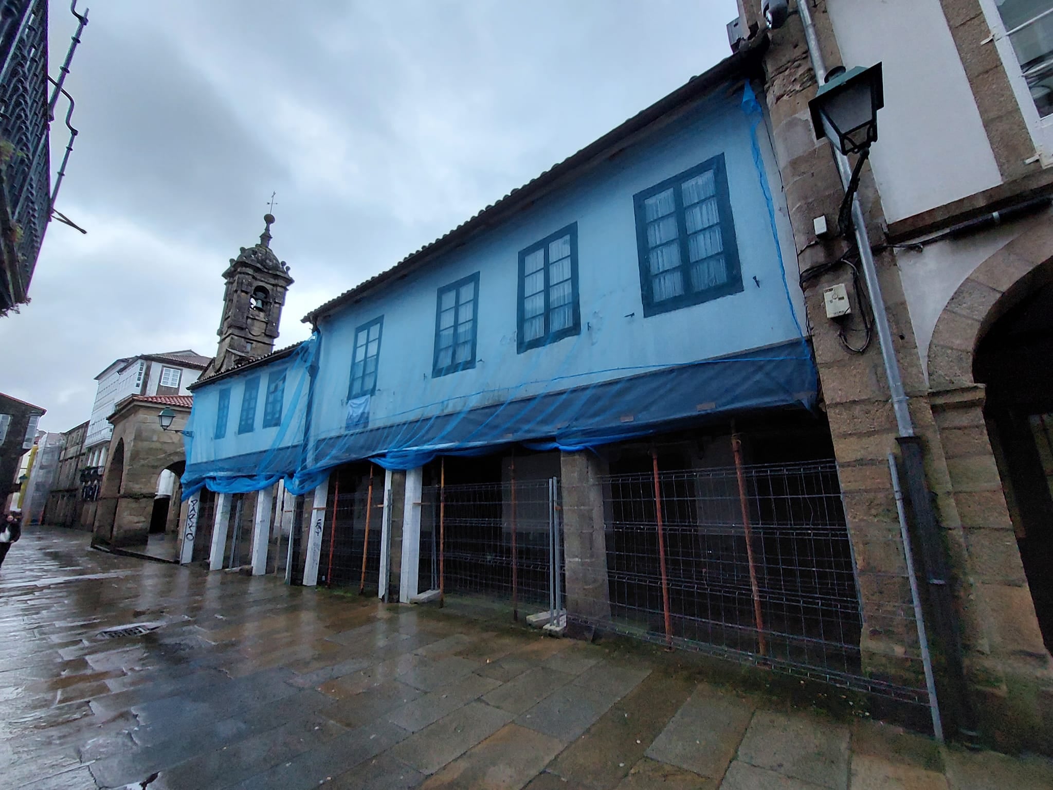 Las casas más antiguas de Santiago en la rúa Nova datan del siglo XIII y serán rehabilitadas en su fachada y cubierta Las casas más antiguas de Santiago en la rúa Nova datan del siglo XIII y serán rehabilitadas en su fachada y cubierta