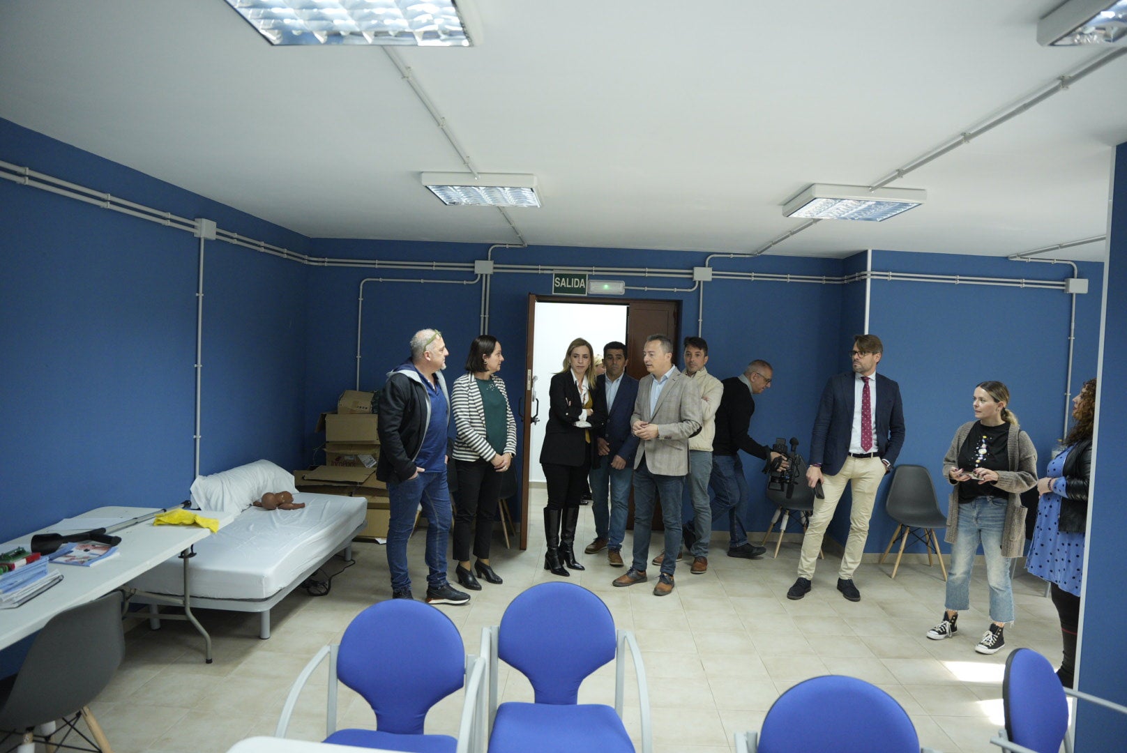 Zahara de la Sierra contará con un centro de 'coworking' y 'coliving' con la colaboración de Diputación de Cádiz Zahara de la Sierra contará con un centro de 'coworking' y 'coliving' con la colaboración de Diputación de Cádiz