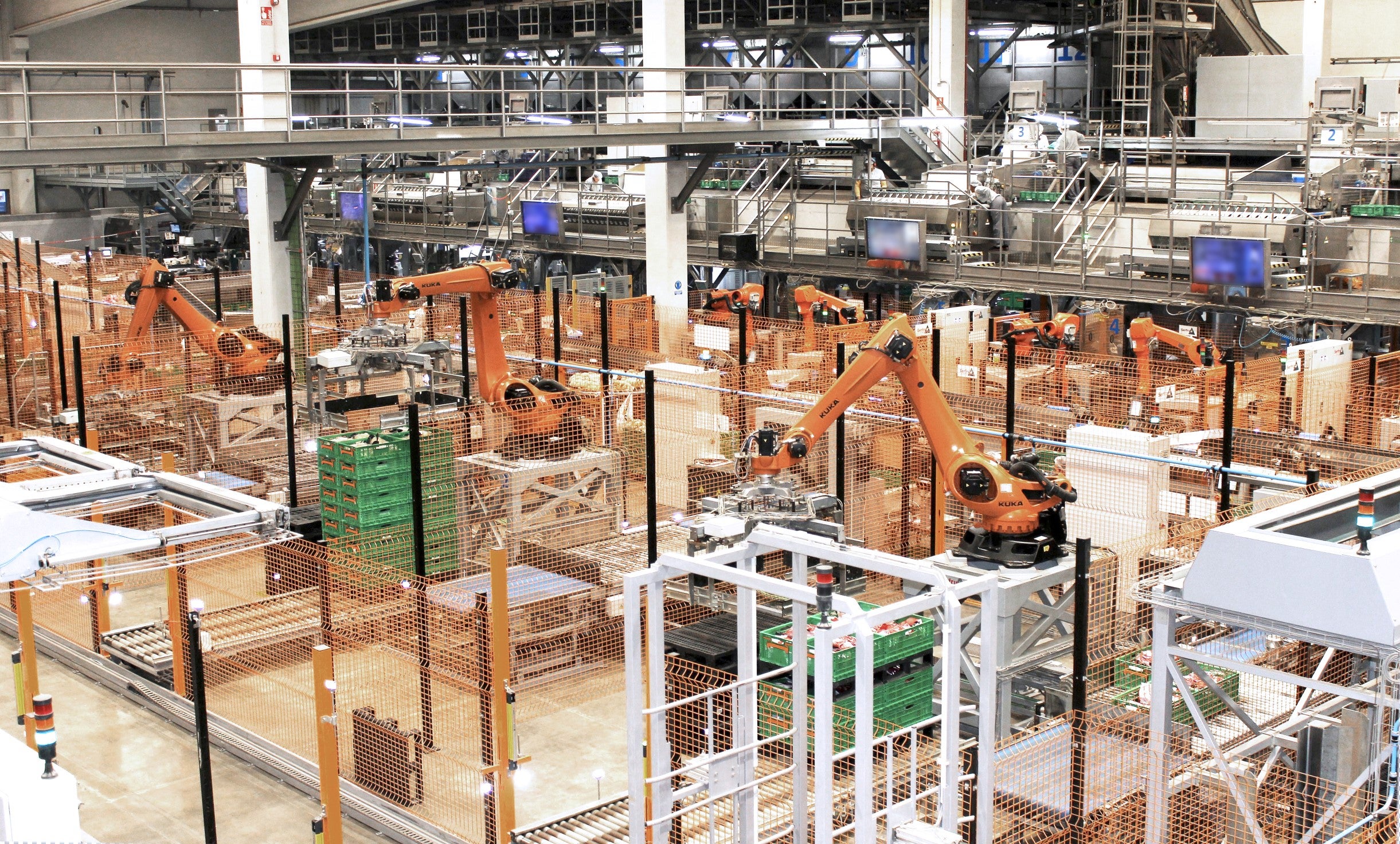 Nace 'Somos Hijolusa', uno de los grupos más potentes del sector agroalimentario de España Nace 'Somos Hijolusa', uno de los grupos más potentes del sector agroalimentario de España