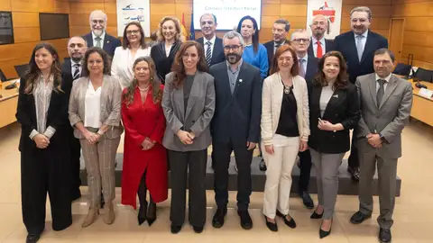 Extremadura valora el consenso alcanzado para un "acuerdo de mínimos" sobre el plan contra el tabaquismo 24/27 Extremadura valora el consenso alcanzado para un "acuerdo de mínimos" sobre el plan contra el tabaquismo 24/27